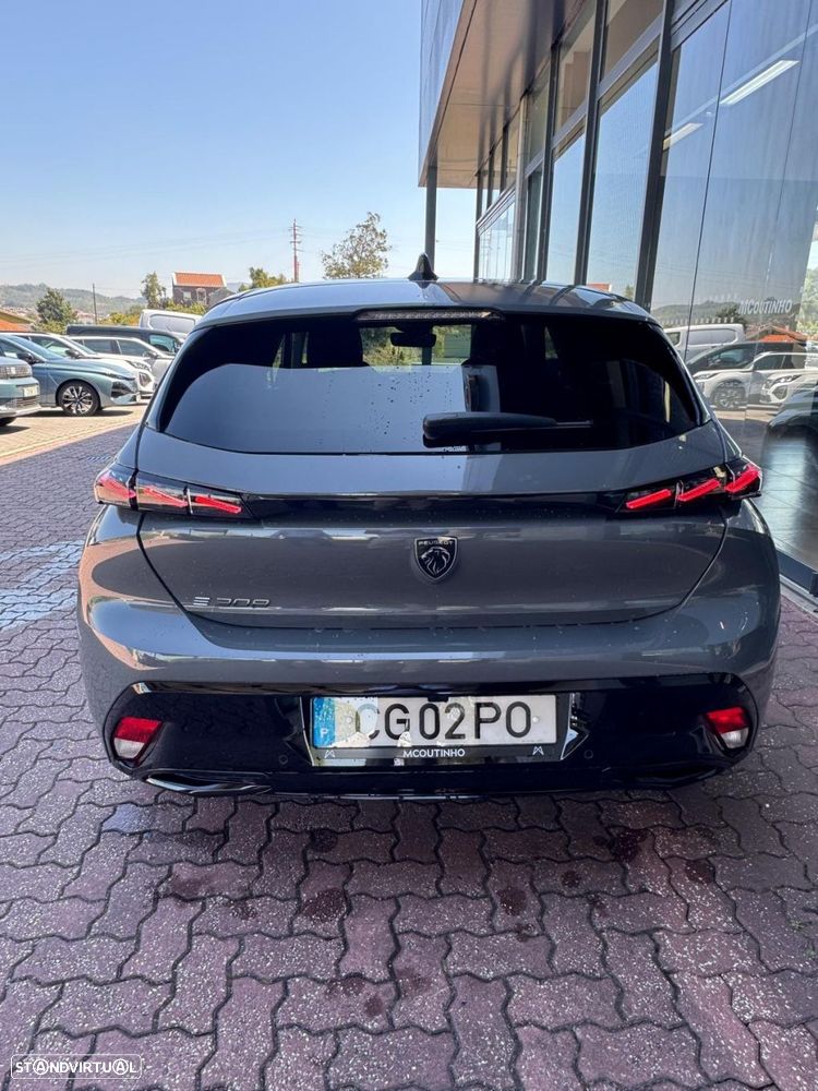 Peugeot e-308 58 kWh Allure - 3