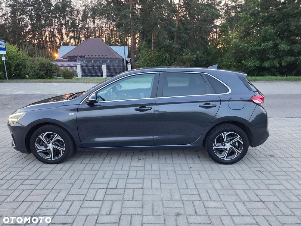Hyundai i30 1.5 T-GDI 48V Smart DCT - 2