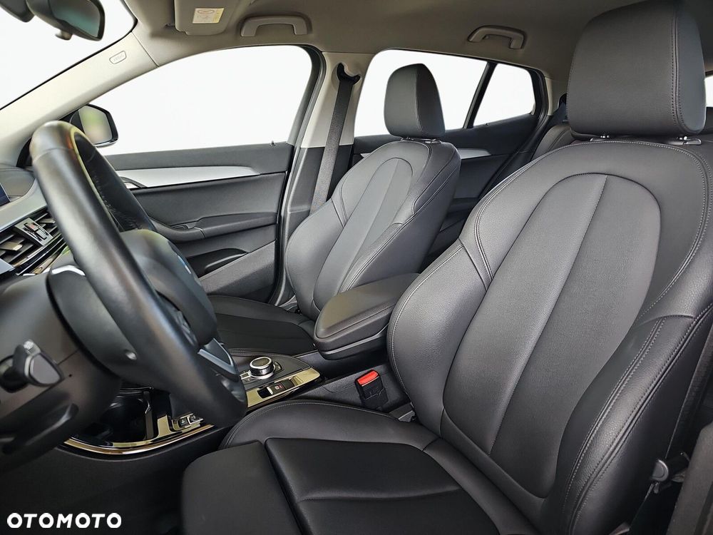 BMW X2 sDrive18i GPF - 12