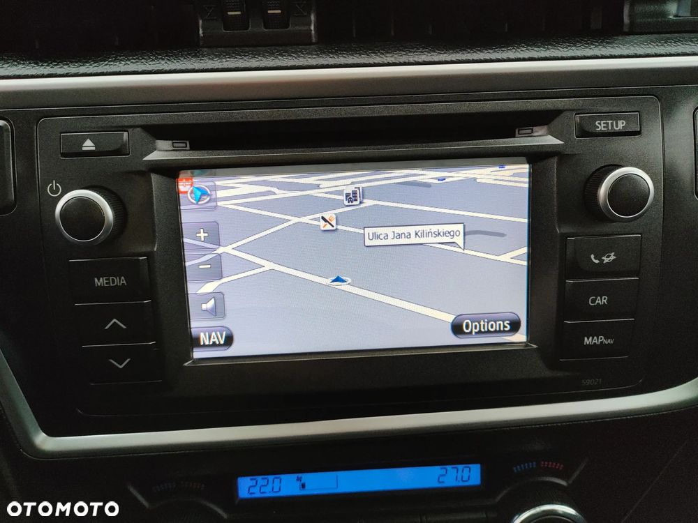 Toyota Auris 2.0 D-4D Premium - 29