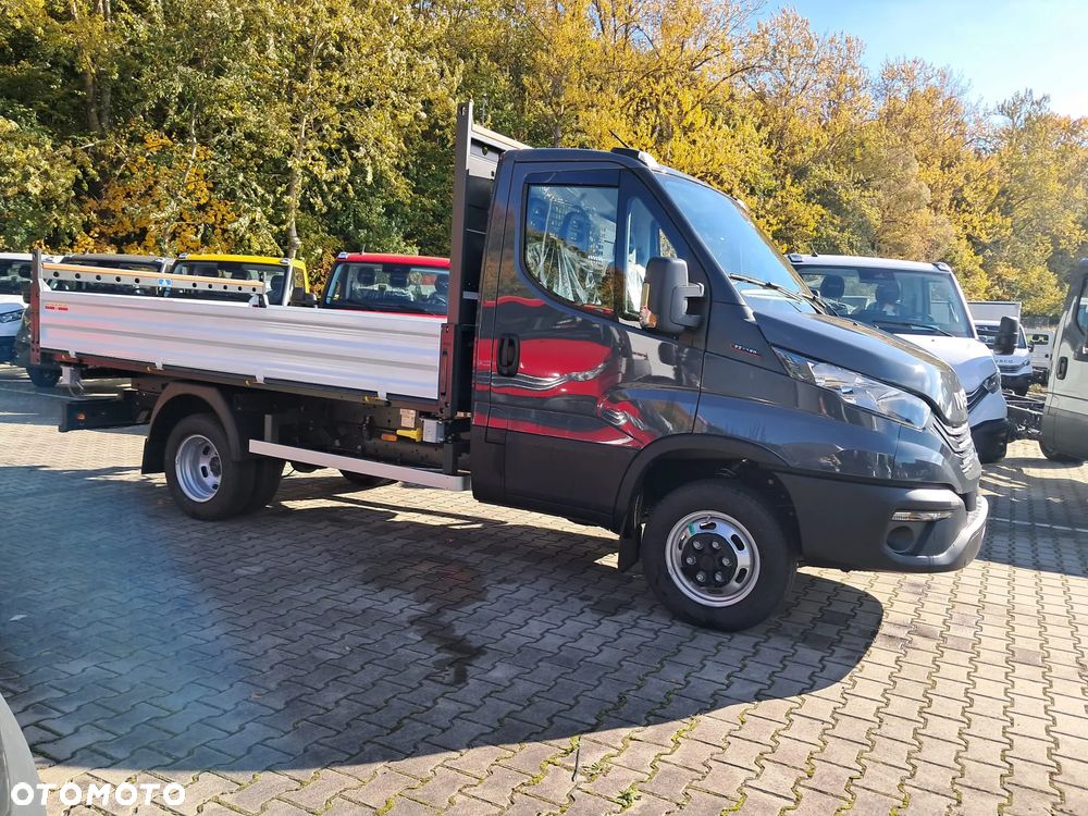 Iveco 35C16H3.0 - 16