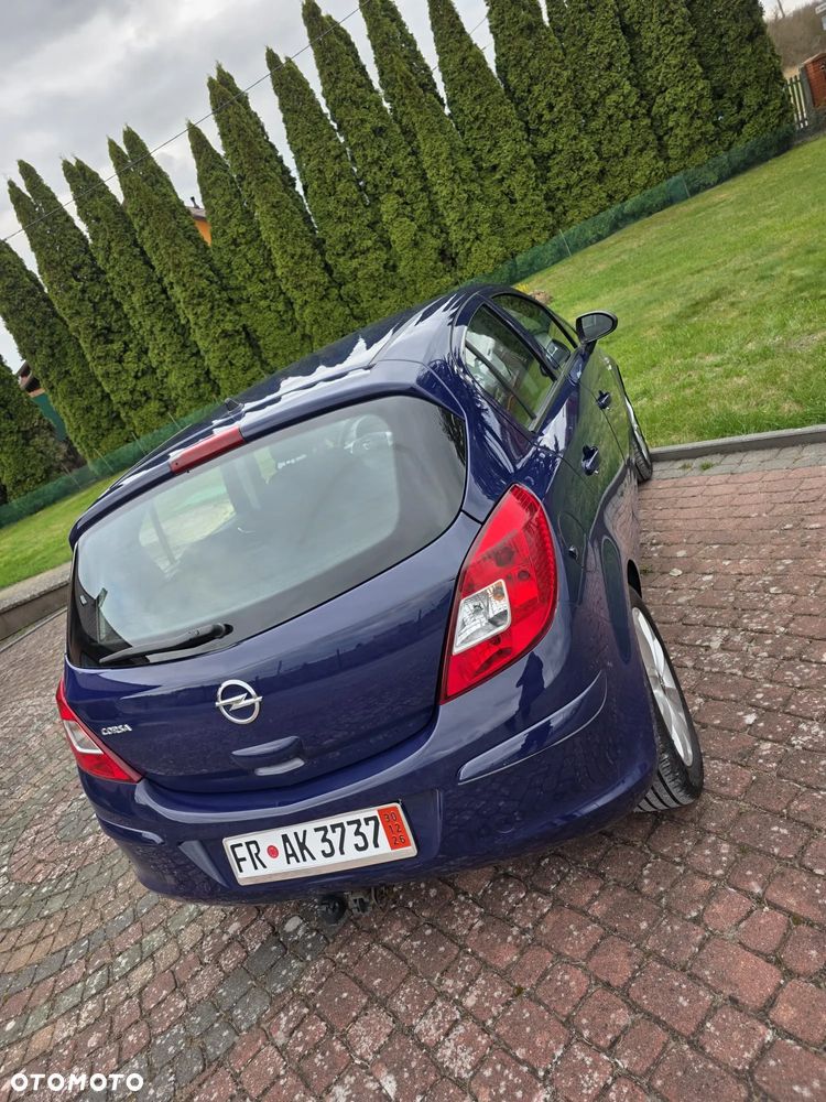 Opel Corsa - 35