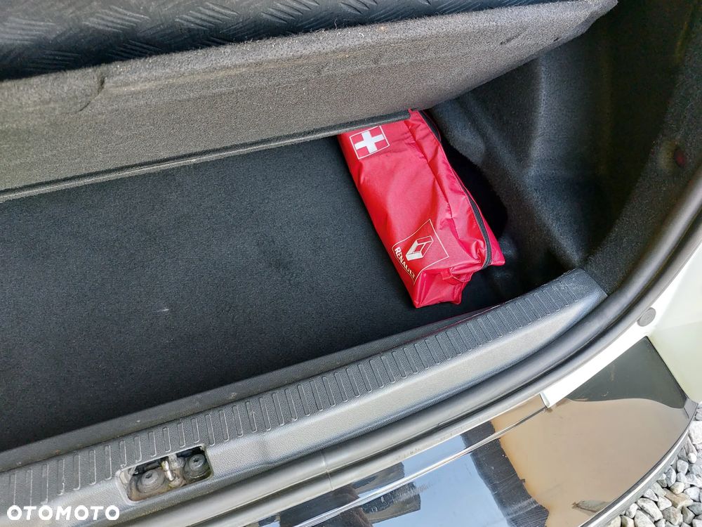 Renault Clio 0.9 Energy TCe Limited - 27