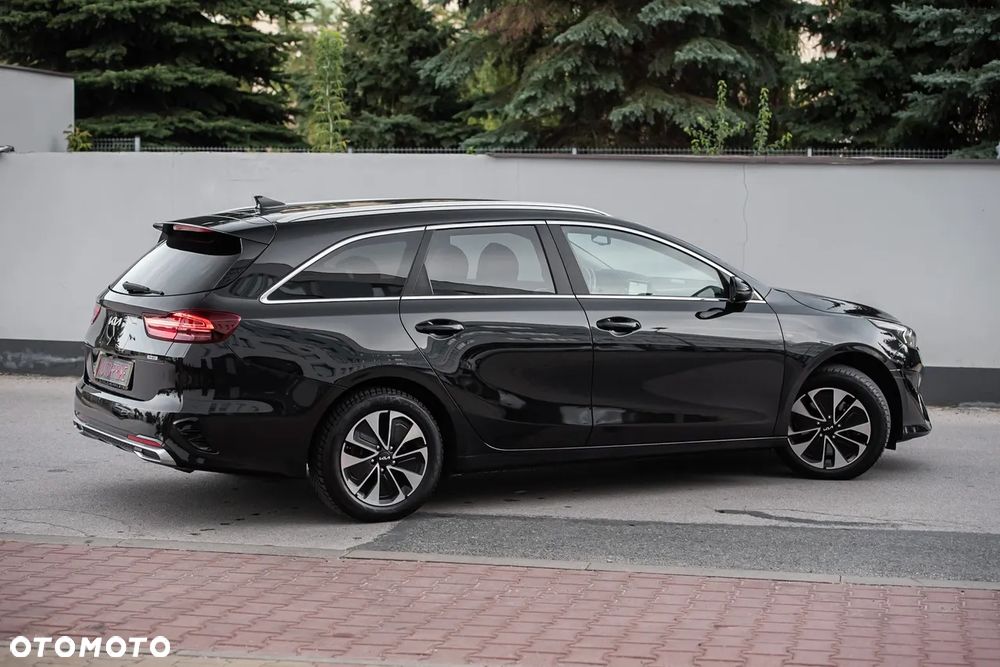 Kia Ceed 1.6 GDI DCT OPF Platinum Edition - 15