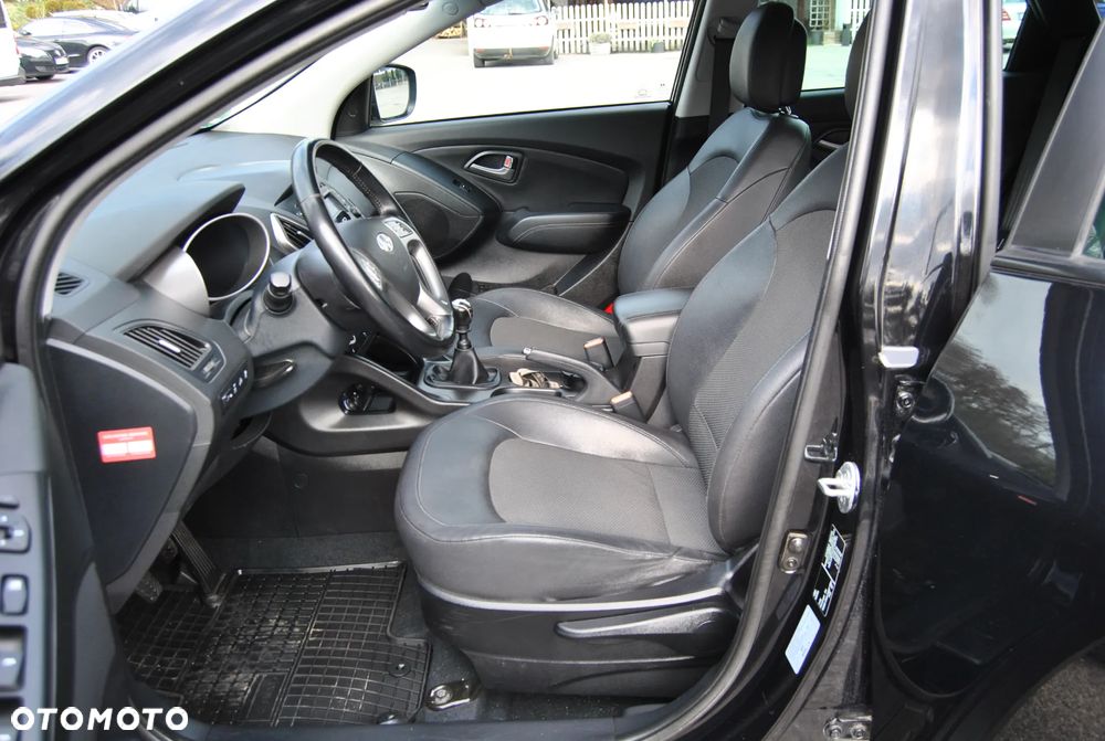 Hyundai ix35 2.0 CRDi 4WD Premium - 17
