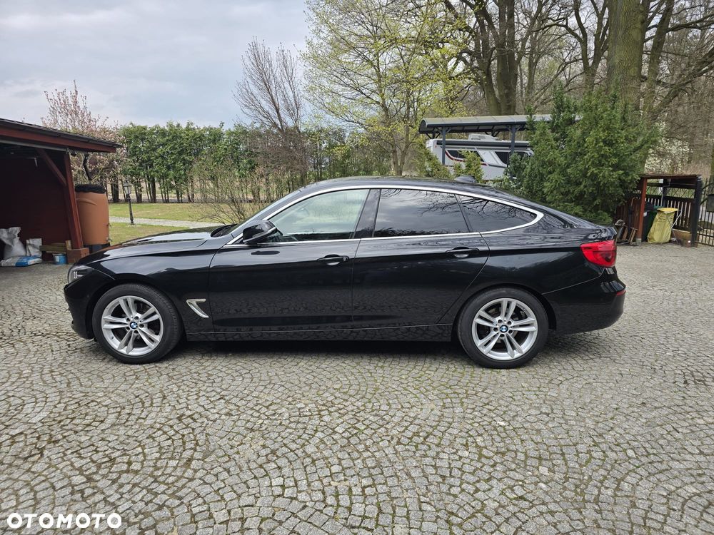 BMW 3GT 320d Luxury Line - 4