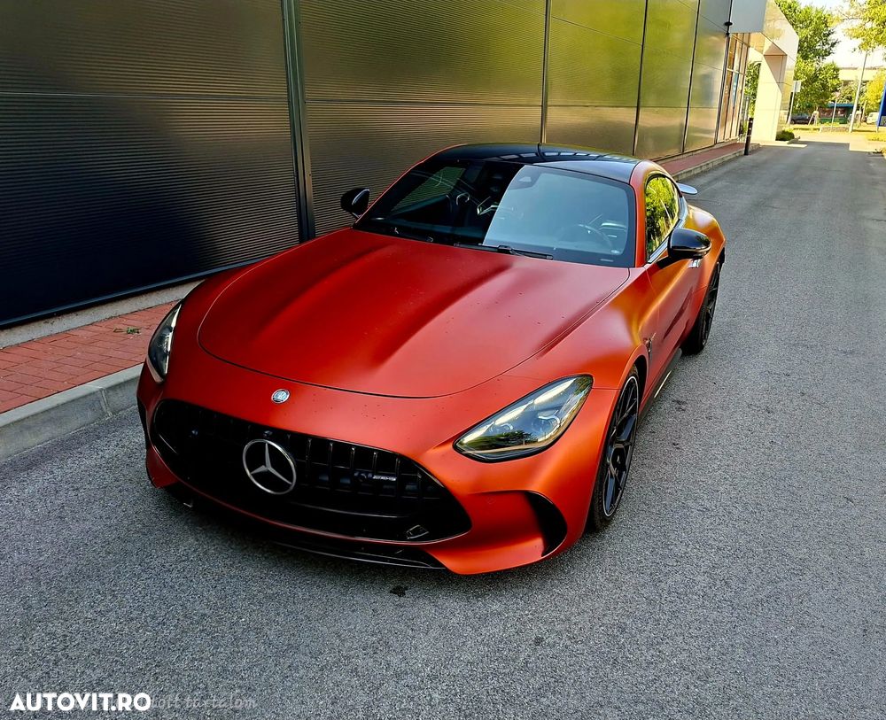 Mercedes-Benz AMG GT R - 3