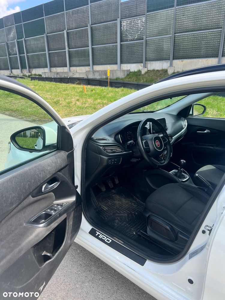 Fiat Tipo 1.4 T-Jet 16v Lounge EU6 - 8