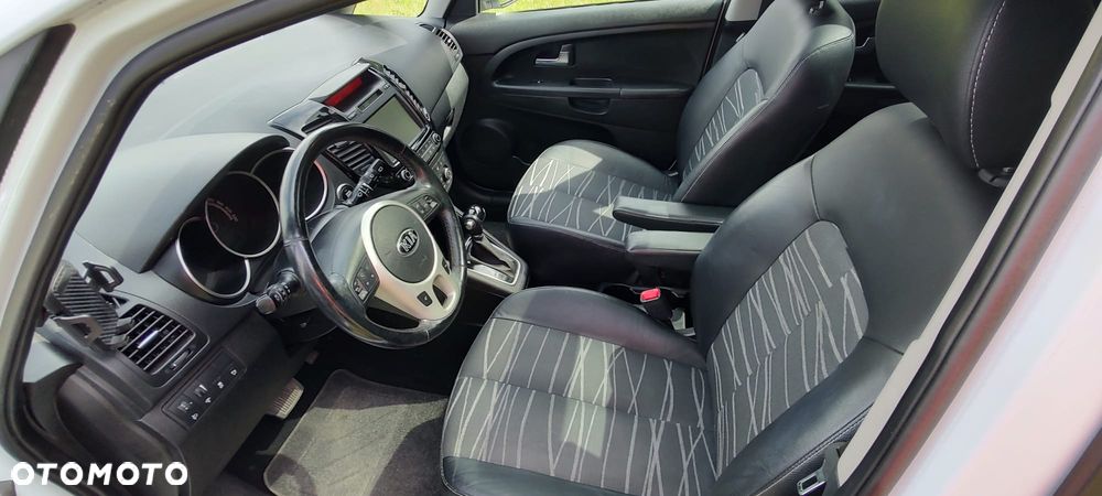 Kia Venga 1.6 Business Line - 13