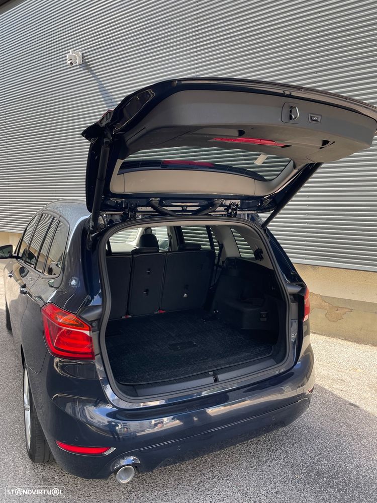 BMW 218 Active Tourer d - 8