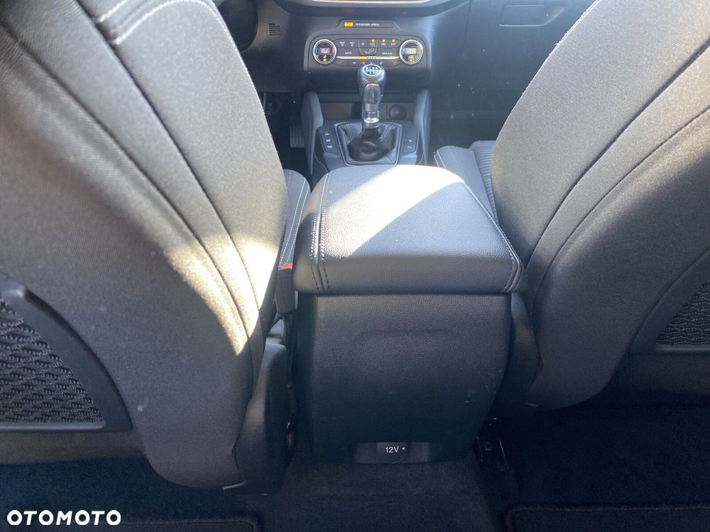 Ford Focus - 13