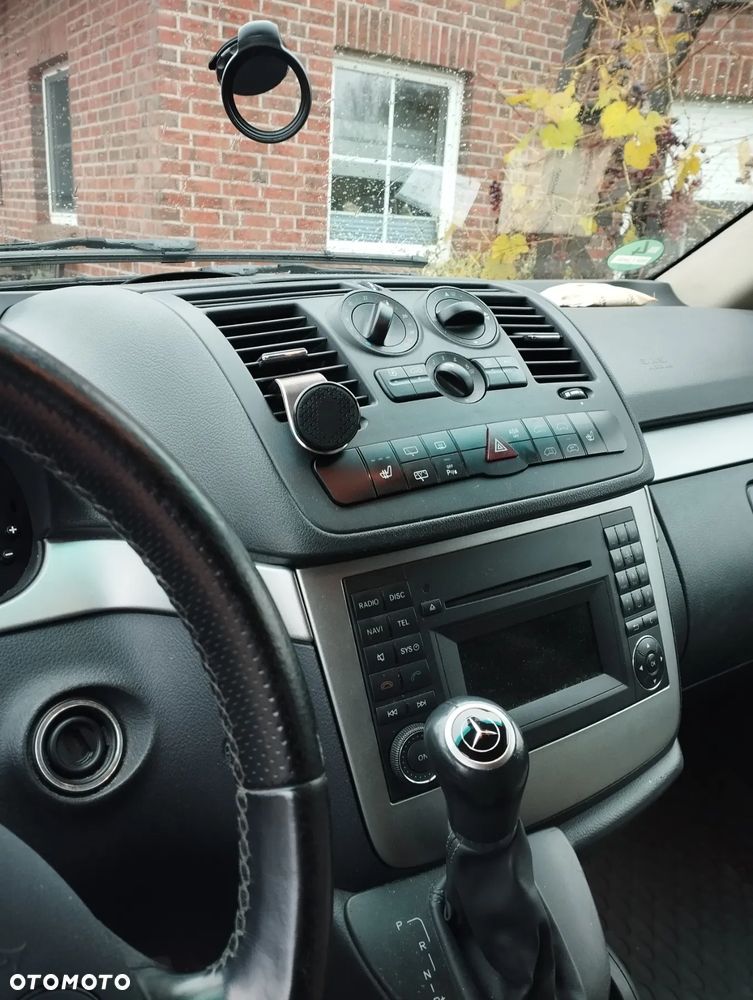 Mercedes-Benz Viano - 6