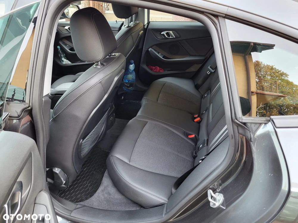 BMW Seria 2 220d xDrive Advantage - 3