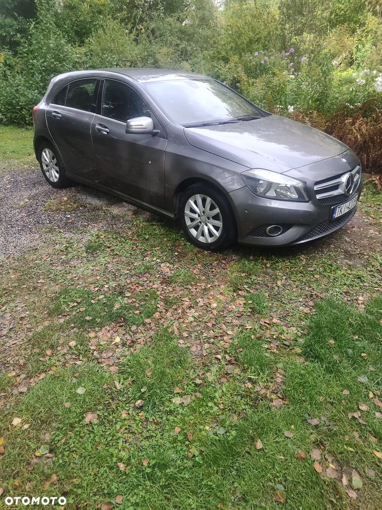 Mercedes-Benz Klasa A 180 CDI BlueEffICIENCY Edition - 3