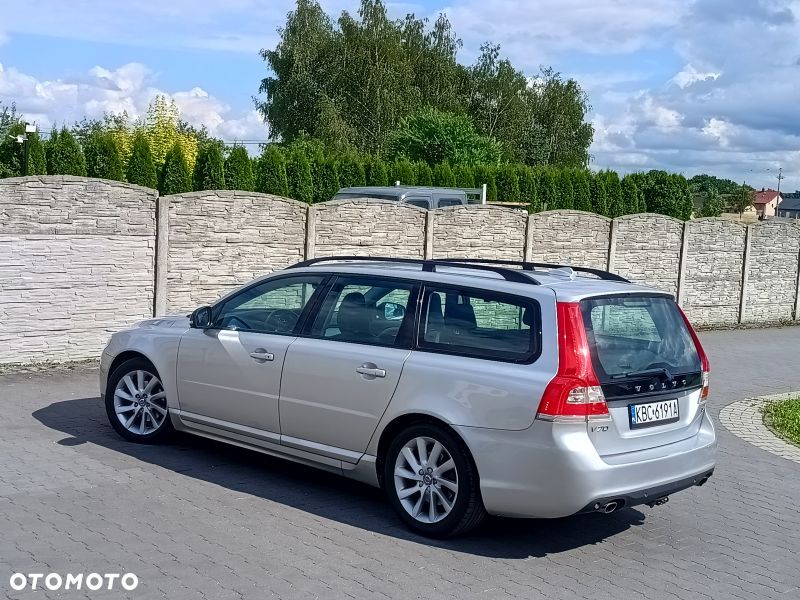 Volvo V70 D4 Drive-E Momentum - 17