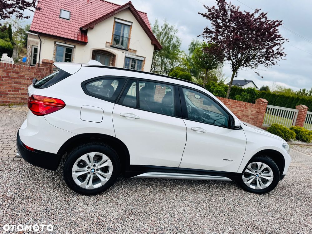BMW X1 xDrive20d Sport Line sport - 36
