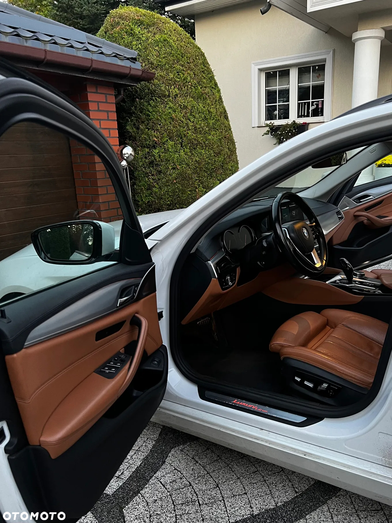 BMW Seria 5 520d Luxury Line - 12