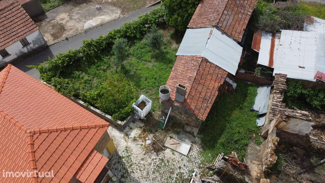 Moradia T2 para venda - Grande imagem: 2/7