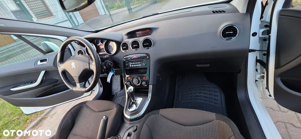 Peugeot 308 e-HDi FAP 115 Stop&Start EGS6 Business Line Niveau 2 - 17