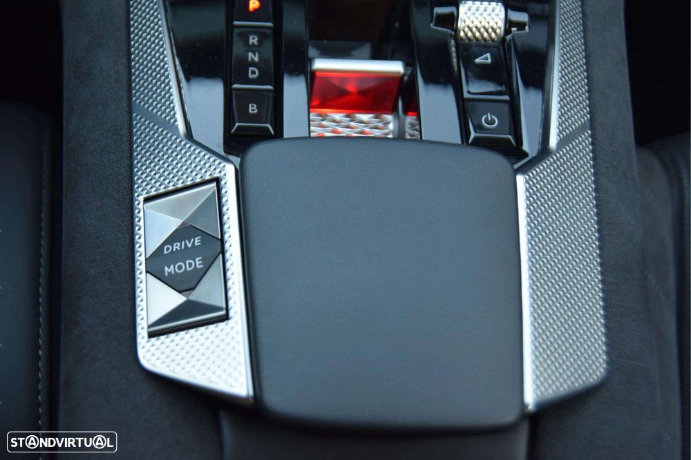 DS DS4 E-Tense Performance Line EAT8 - 18