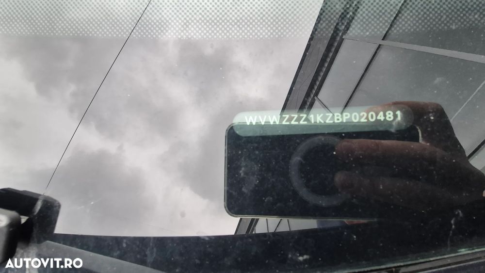 Volkswagen Golf 1.6 TDI DPF Style - 9