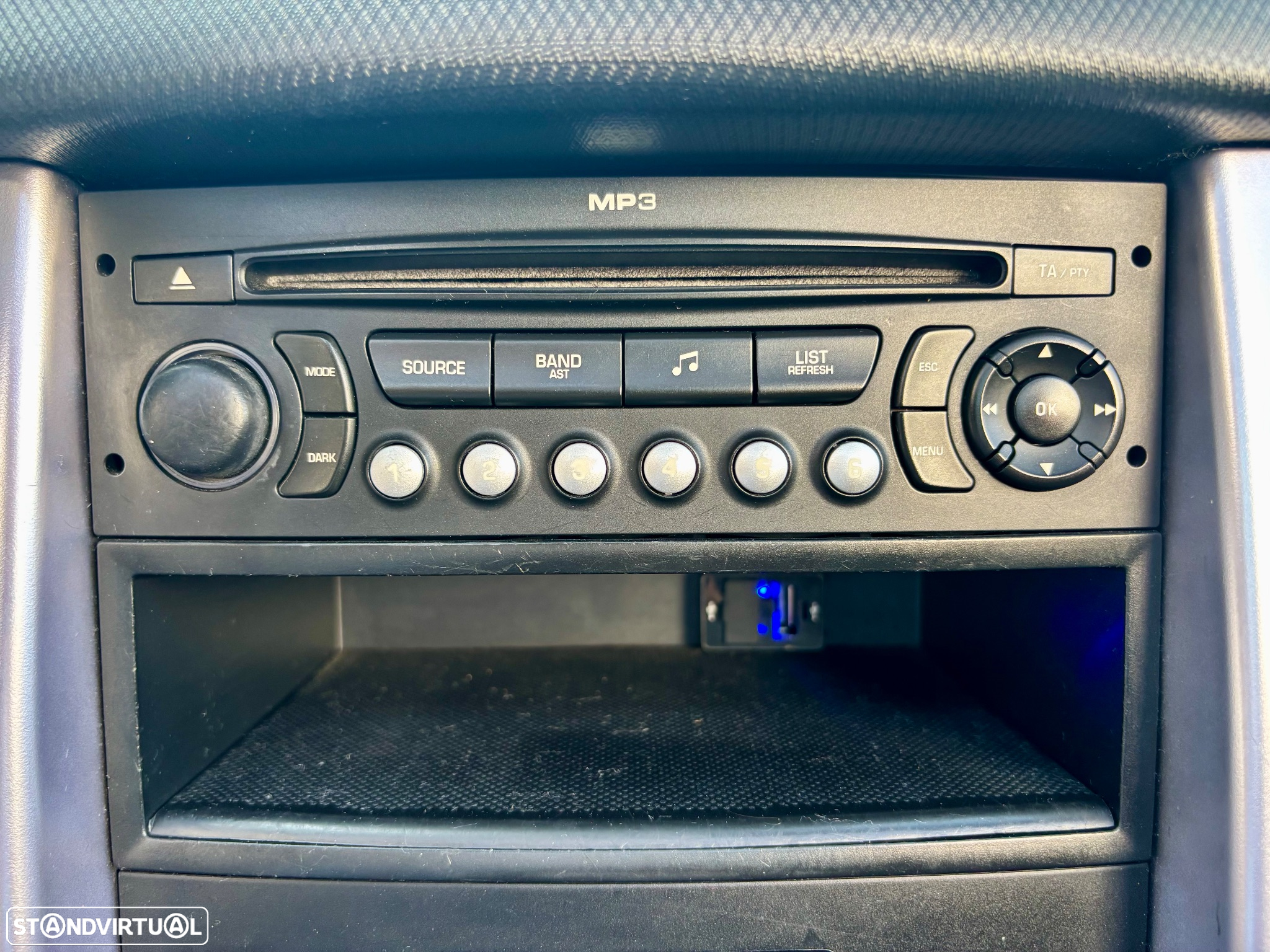 Peugeot 207 CC 1.6 HDi FAP Sport - 41