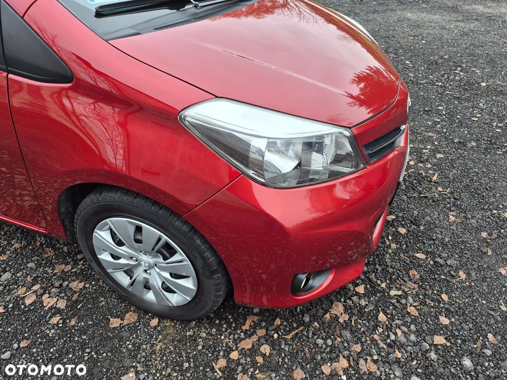 Toyota Yaris 1.33 Premium - 7