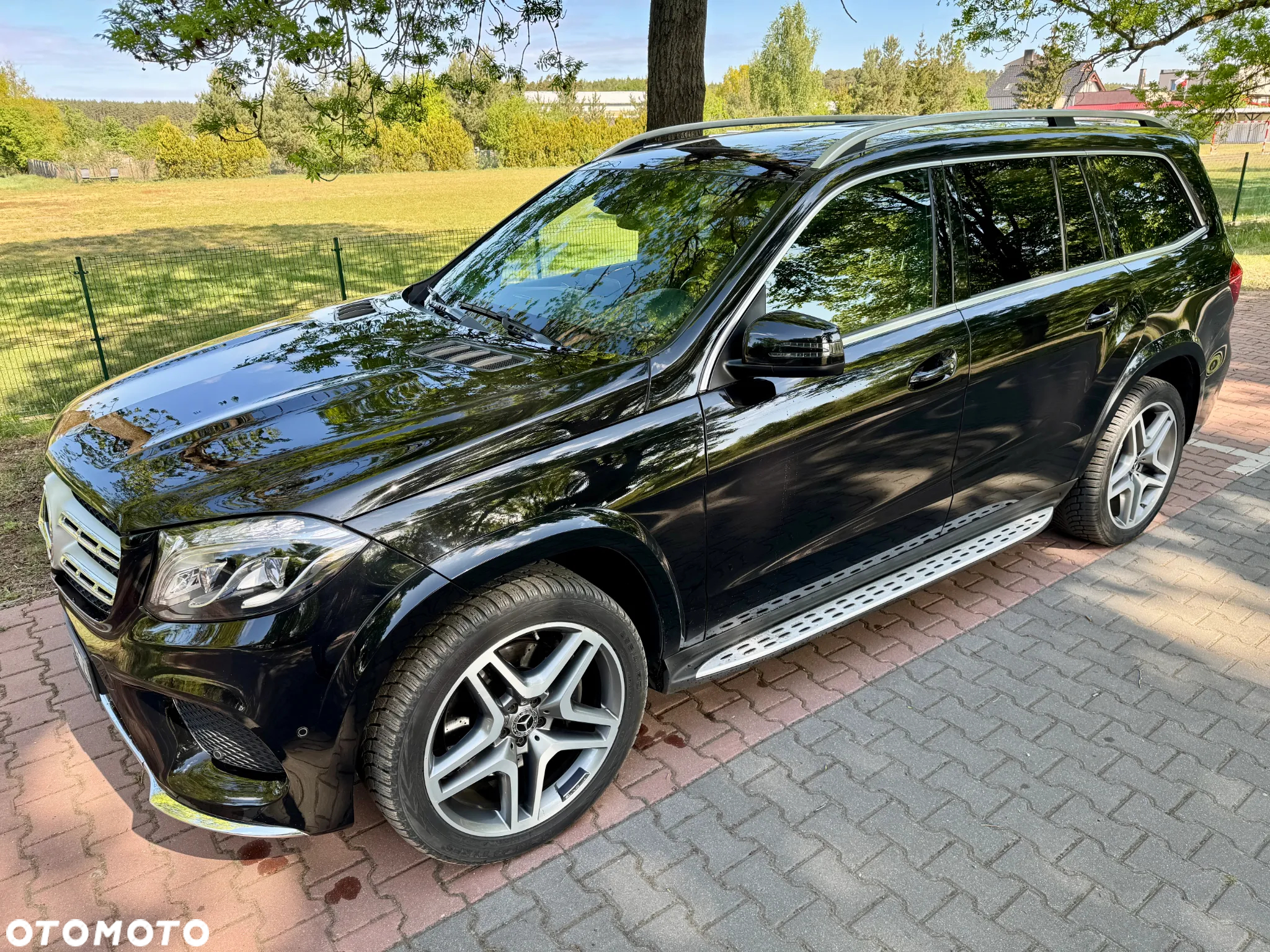 Mercedes-Benz GLS 350 d 4-Matic - 9
