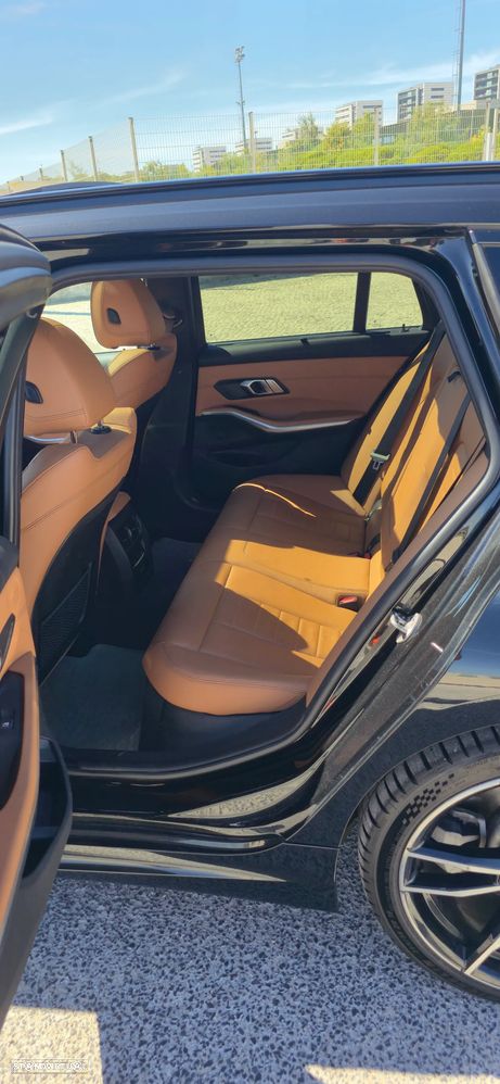 BMW 320 - 11