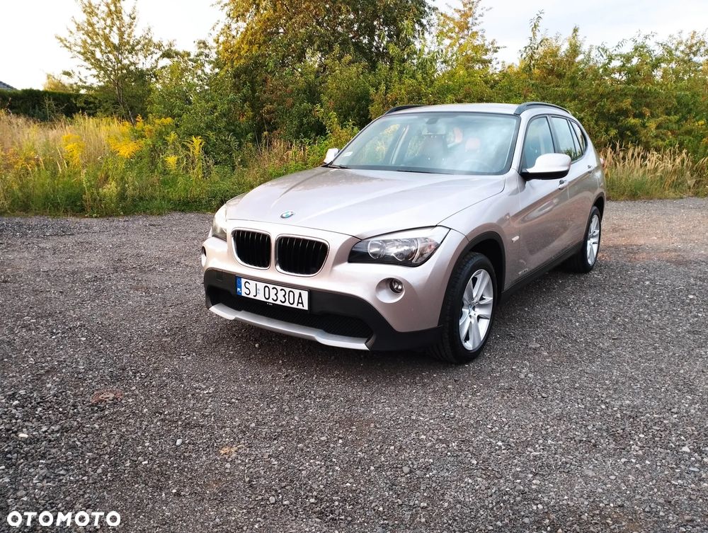 BMW X1 sDrive18d - 11