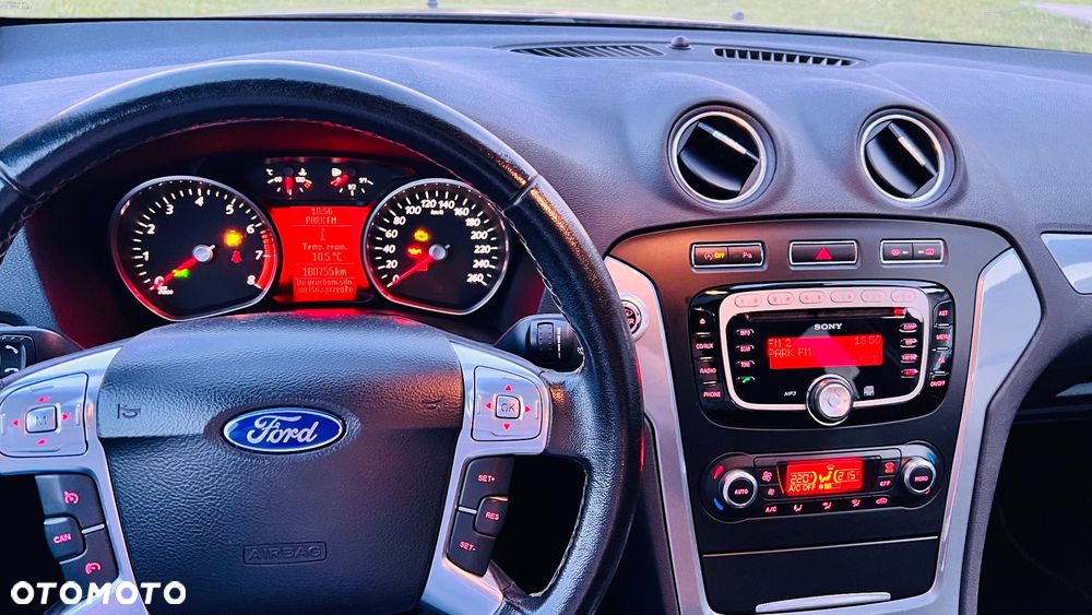 Ford Mondeo 1.6 Eco Boost Titanium - 11