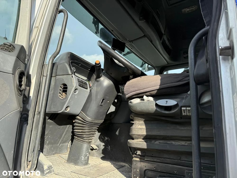 Mercedes-Benz Actros - 6