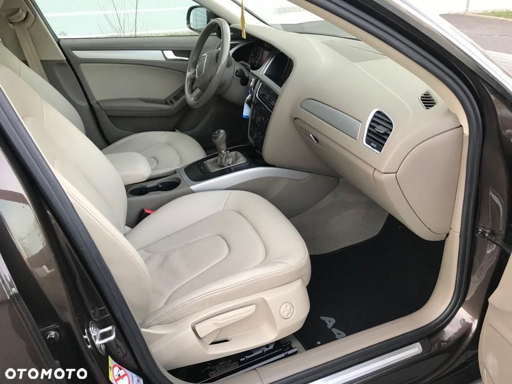 Audi A4 Avant 2.0 TDI - 15