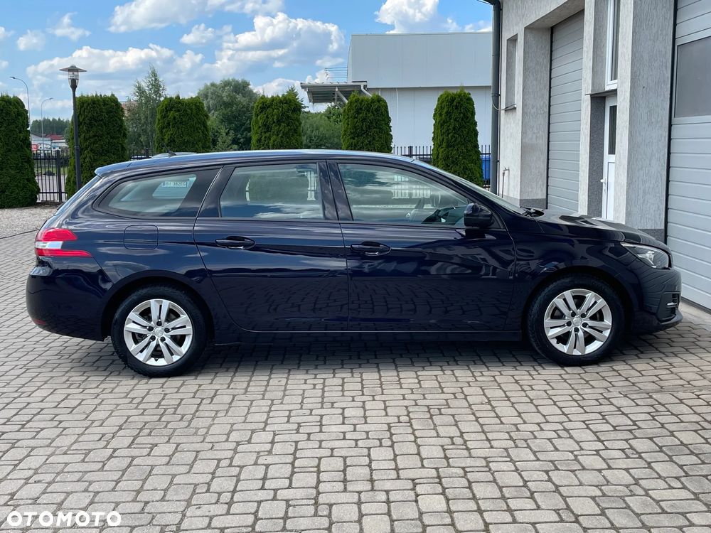 Peugeot 308 1.5 BlueHDi Allure Pack S&S - 11