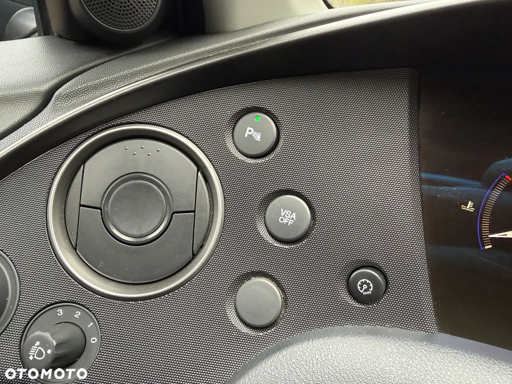 Honda Civic 1.4 i-VTEC Sport - 32