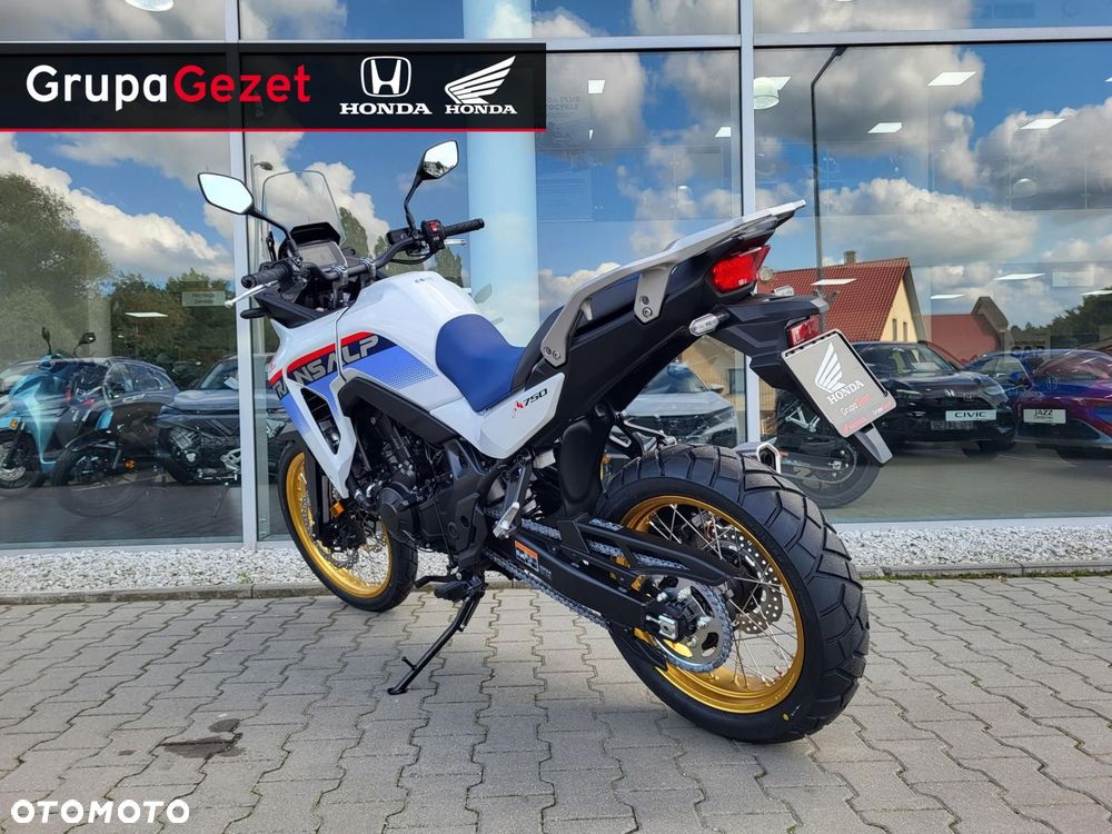 Honda XL - 13