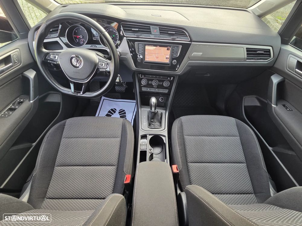 VW Touran 2.0 TDI Highline DSG - 10