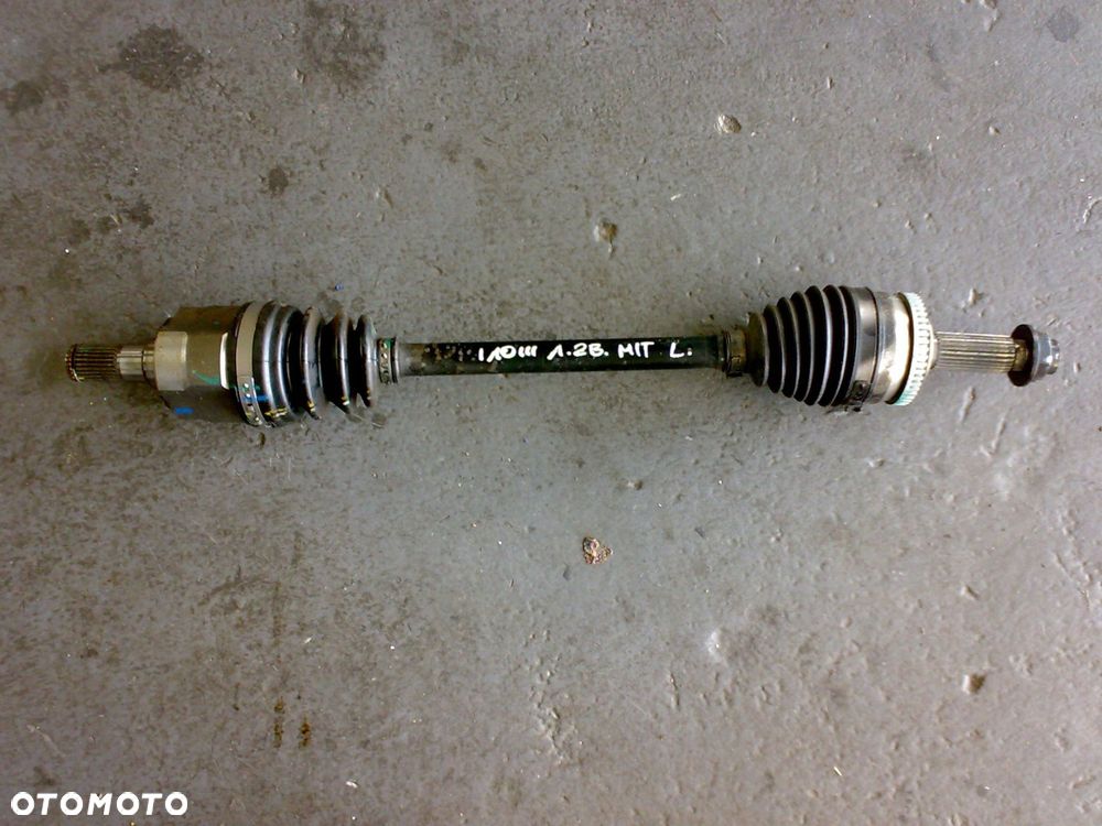 hyundai i10 iii 2019 - 1.2b. półoś lewa rzegub m/t - 1