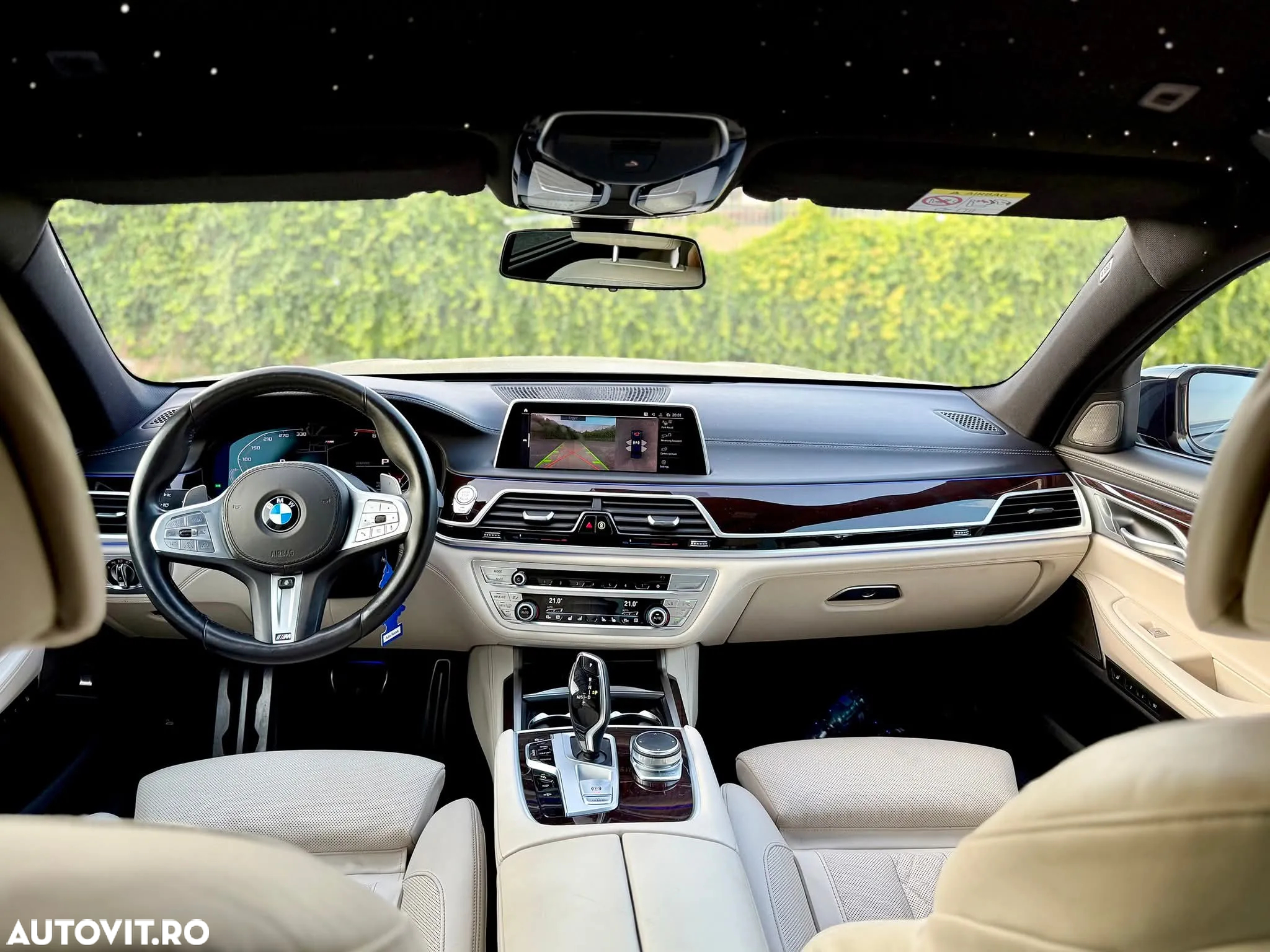 BMW Seria 7 750Li xDrive - 11