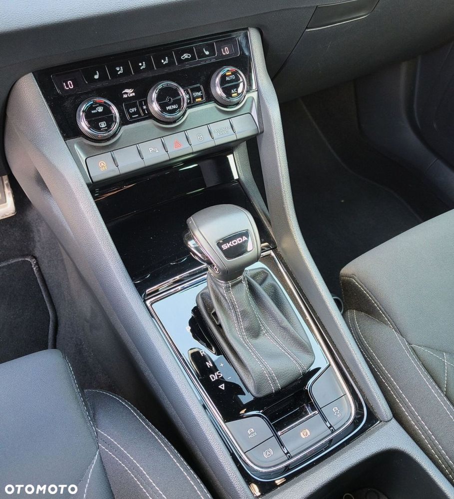 Skoda Karoq 1.5 TSI ACT Sportline DSG - 21