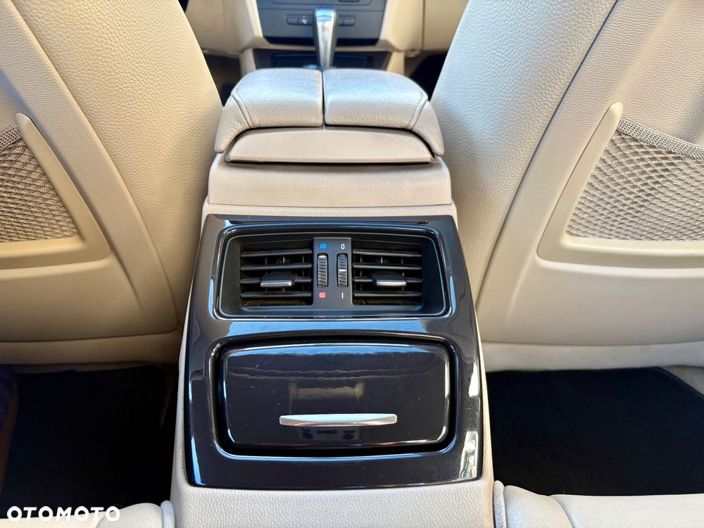 BMW Seria 3 - 22