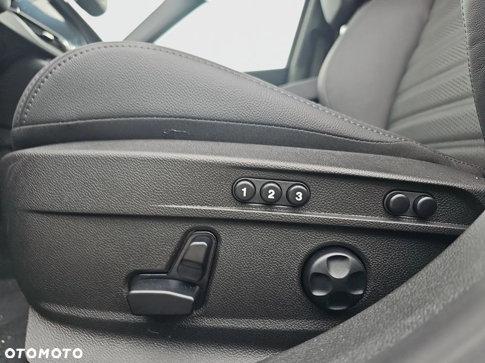 Alfa Romeo Giulia 2.0 Turbo Veloce Q4 - 18