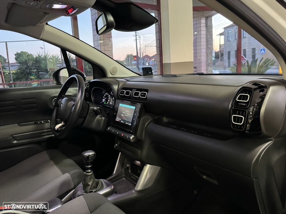 Citroën C3 Aircross PureTech 110 Stop & Start OPF SHINE - 32