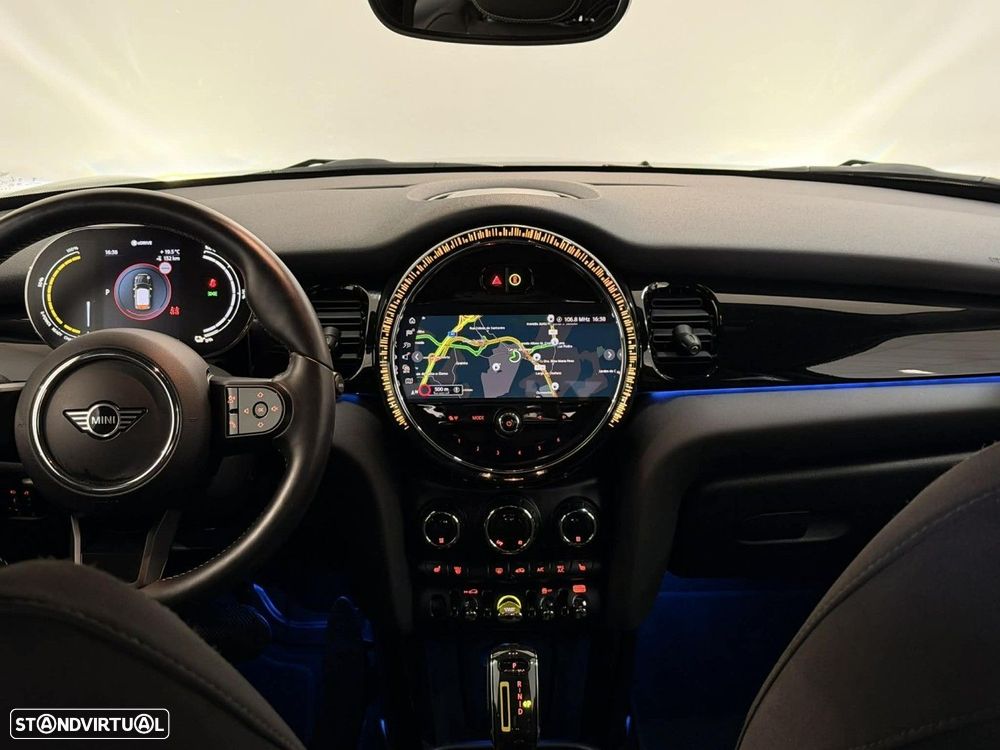 MINI 3 Portas Cooper SE - 12