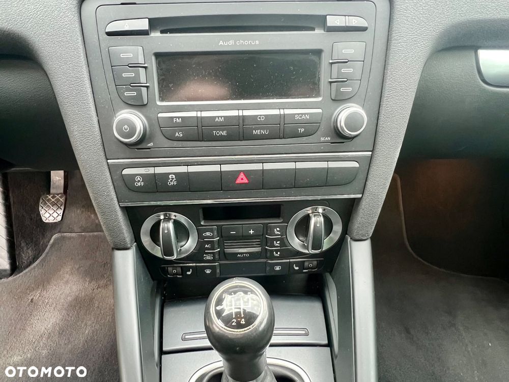 Audi A3 Sportback 1.6 TDI Attraction - 16