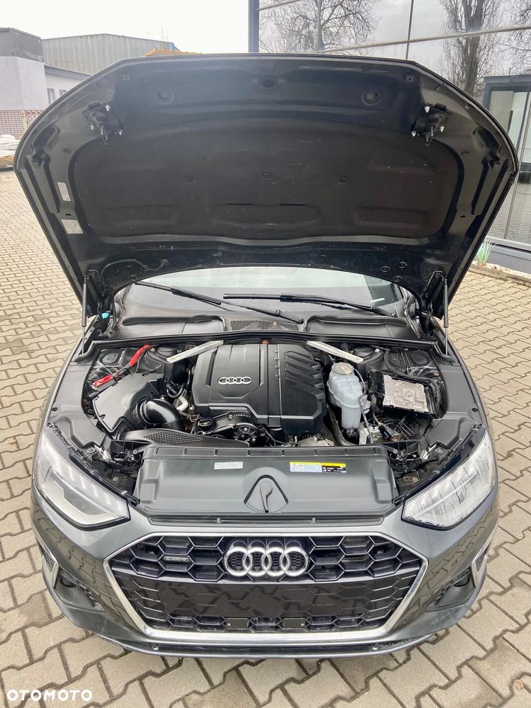 Audi A4 45 TFSI quattro S tronic S line - 1