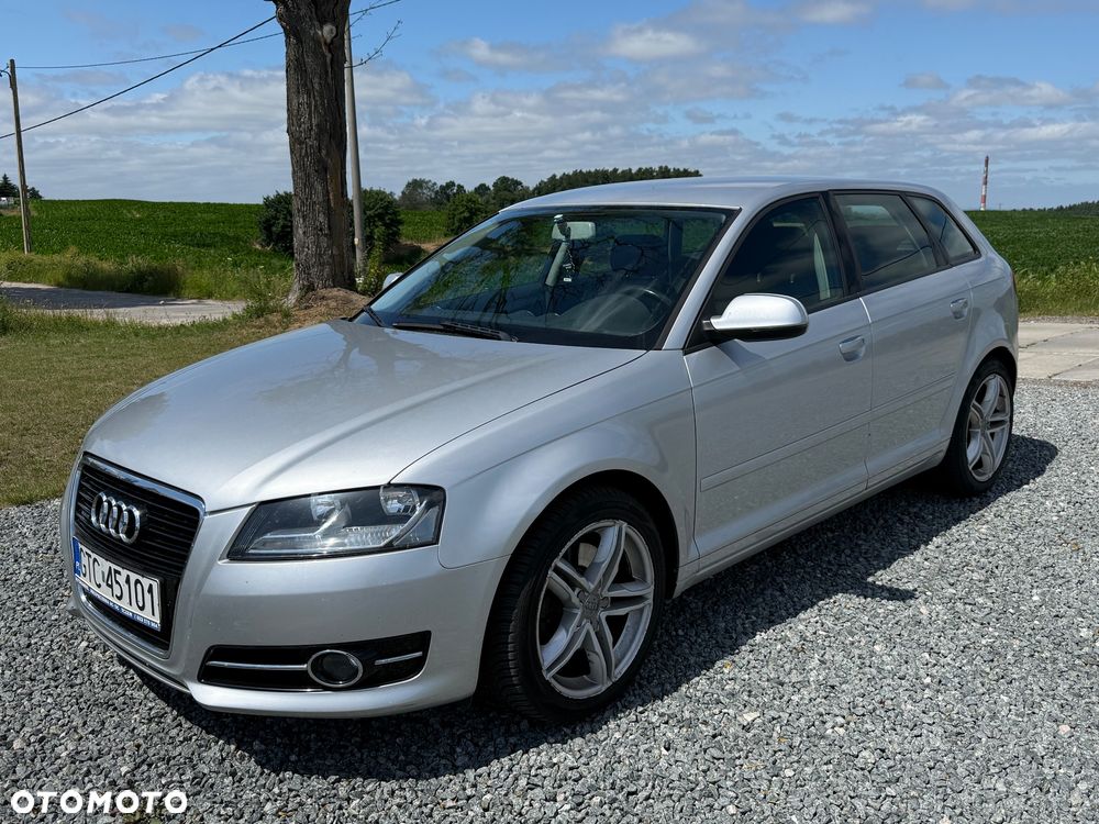 Audi A3 Sportback 2.0 TDI DPF quattro S line Sportpaket - 2