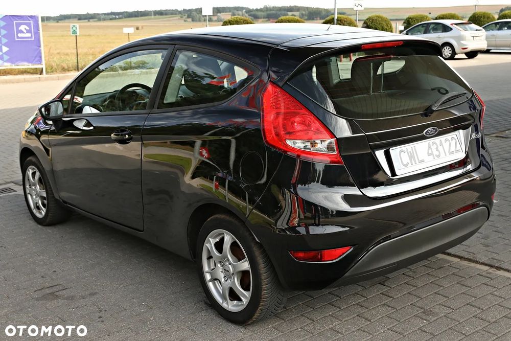 Ford Fiesta 1.25 Trend - 21