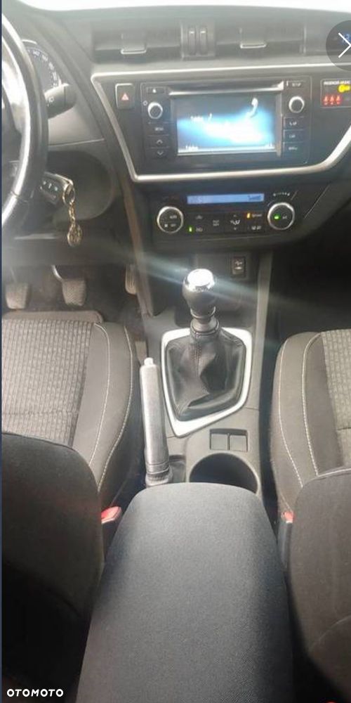 Toyota Auris 1.4 D-4D Comfort - 10