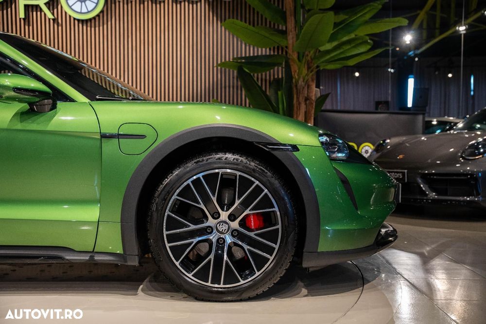 Porsche Taycan 4S - 21